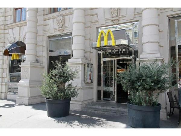 Bild 1 von McDonald's Restaurant - McCafé