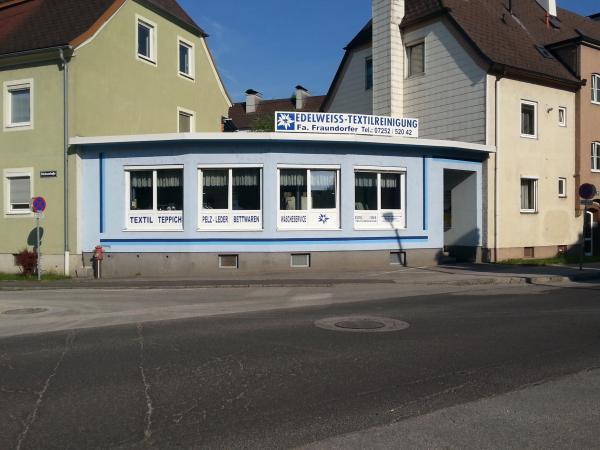 Bild 1 von Edelweiß Textilreinigung Andrea Fraundorfer