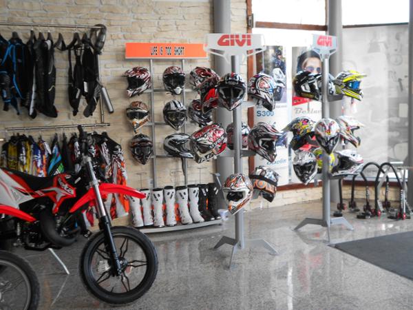 Bild 7 von Akratec Auto-Motorrad-Werkstatt-Reparatur