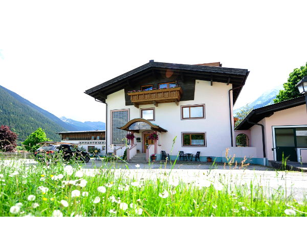 Bild 16 von Luxury Chalets Wiesenruh****