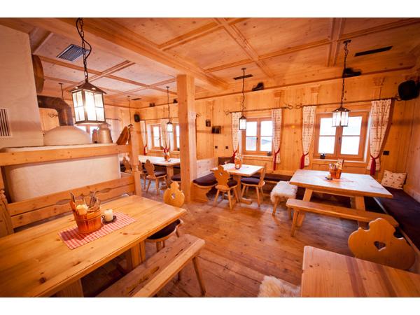 Bild 10 von S4 Alm Fieberbrunn - Life with Style GmbH