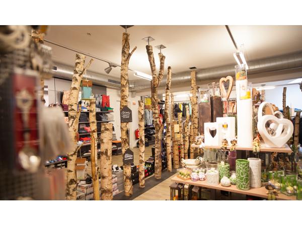 Bild 2 von Gumpold Sports - Last Minute & Outlet Store