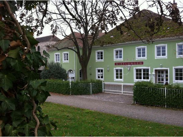 Bild 1 von Hotel Nibelungenhof