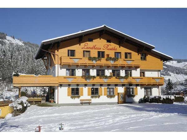 Bild 2 von Landhaus Rustika