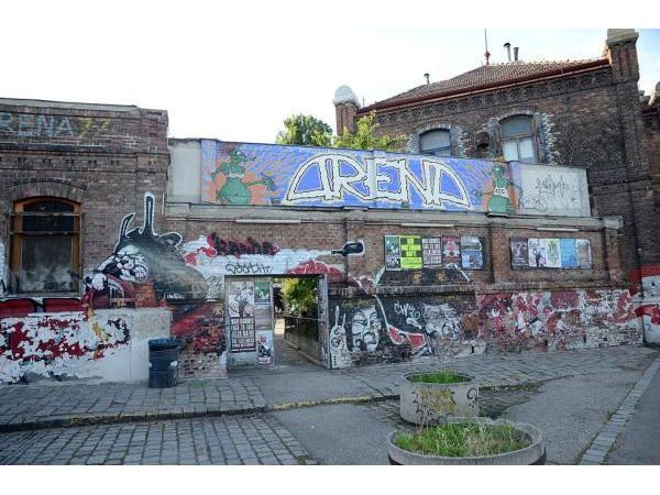 Bild 1 von Arena -Verein z Förderung u Verwirklichung von Kultur-, Jugend- und Kommunikationszentren
