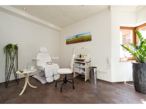 Bild 11 von Haardesign Neumayr Intercoiffeur