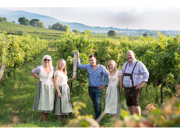 Bild 1 von Weingut-Heuriger zum 67er