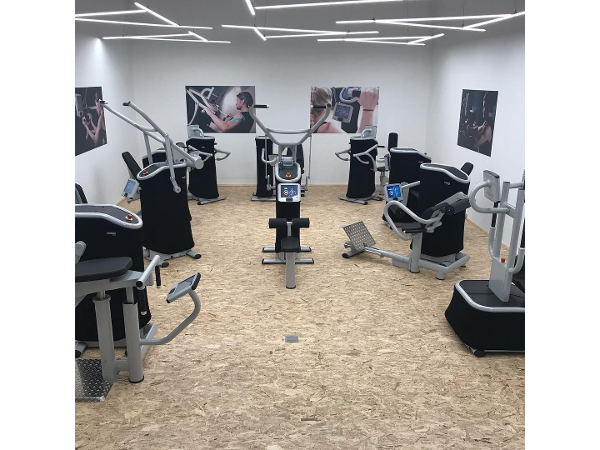 Bild 24 von FITNESS & SQUASH