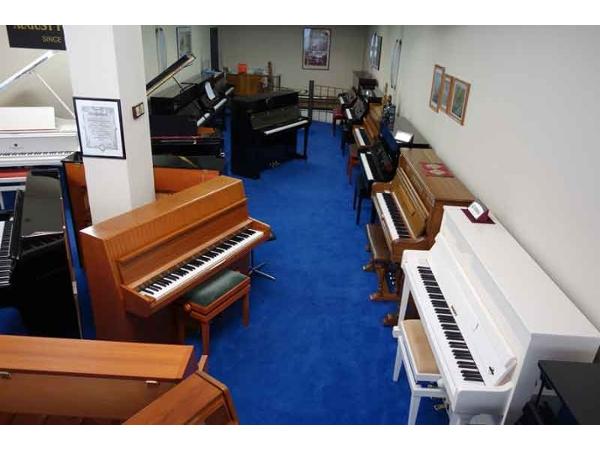 Bild 3 von  Piano Service Arian Vahdat