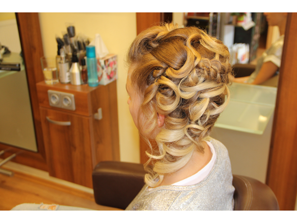 Bild 8 von Sabinas Haarmode
