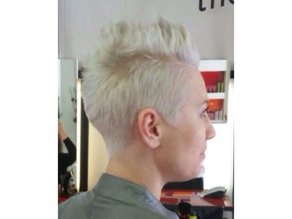Bild 2 von Style your Head Inh Renelde Preusler