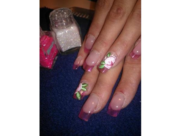 Bild 3 von Nageldesign Iris - Iris Podesser