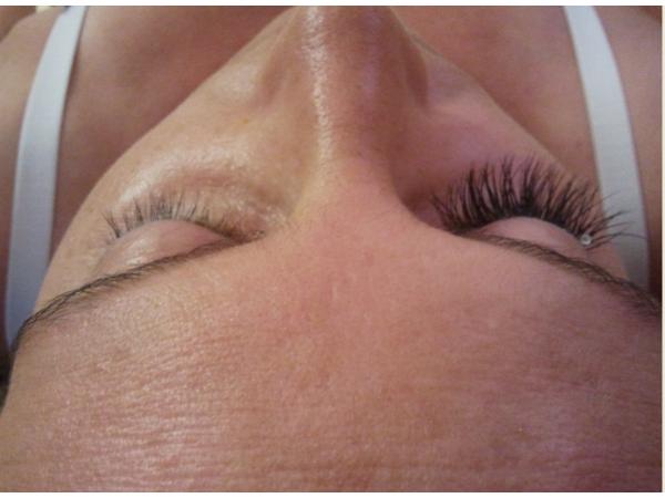 Bild 5 von S. BEAUTY LOUNGE Silvia Schaumlechner - Nagelstudio - Permanent Make Up - Tattoo