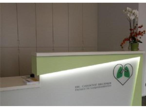 Bild 3 von Dr. Christof Brunner