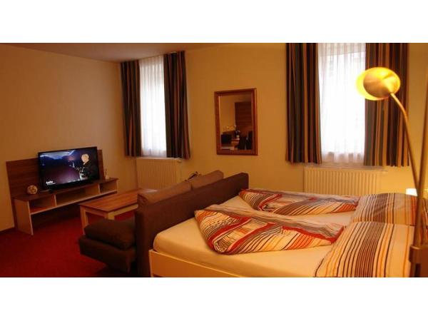 Bild 10 von Hotel Garni Schwanenstadt - Daniela Urich