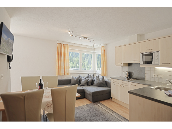 Bild 10 von Haus Sailer - Ferienwohnungen in St. Anton am Arlberg