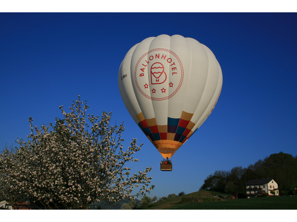 Bild 1 von Ballonhotel Thaller