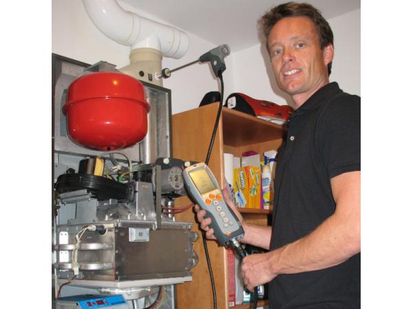 Bild 1 von Hall Stephen - Gasgeräte Kundendienst