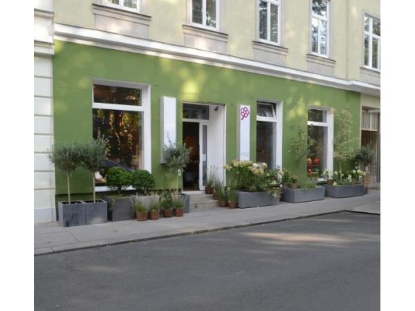 Bild 1 von Blumen Doll