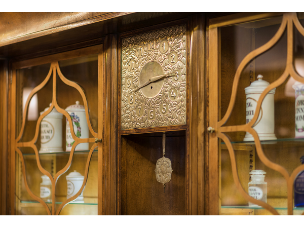 Bild 13 von Internationale Apotheke