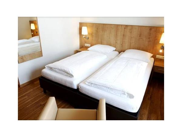 Bild 4 von Hotel Johanneshof GmbH
