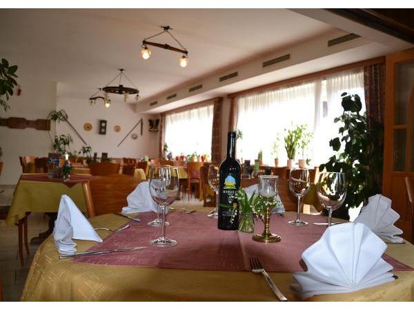 Bild 4 von Gasthaus Auerhahn