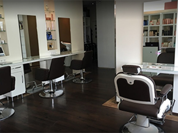 Bild 2 von Hair & Beauty House