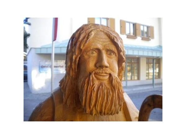 Bild 10 von Pilz Markus Tischlermeister Holzkunst
