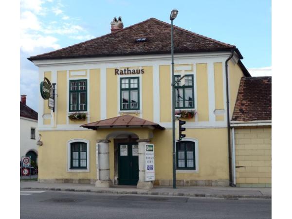 Bild 1 von Gemeindeamt der Marktgemeinde Pfaffstätten