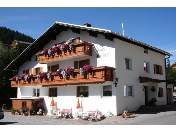 Bild 1 von Pension Arnika