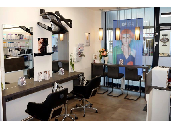 Bild 6 von Der Friseur Verena Leeb & Team