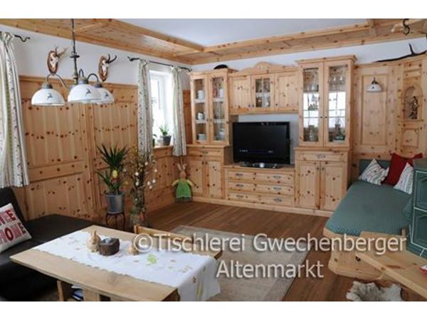 Bild 11 von Gerhard Gwechenberger Bau u. Möbeltischlerei