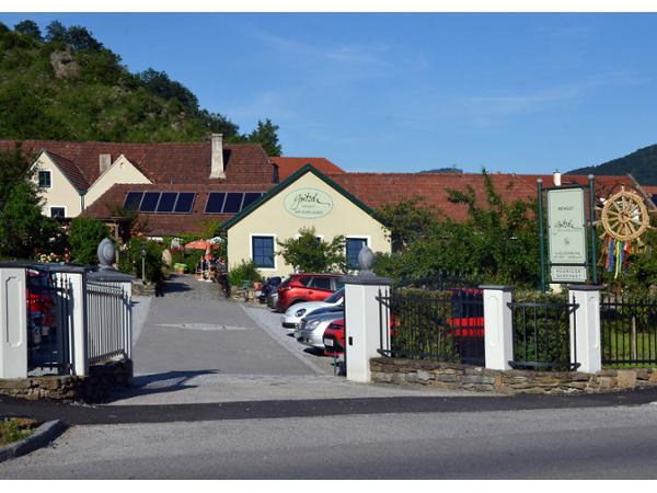 Bild 1 von Weingut Thomas Gritsch- Hof in der Lauben