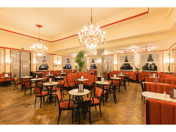 Bild 1 von Café Traxlmayr