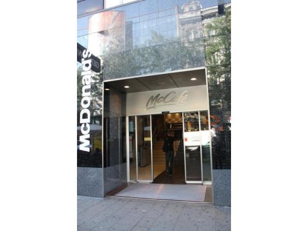 Bild 1 von McDonald's Restaurant - McCafé