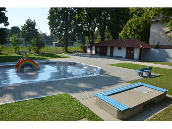Bild 1 von Kinderfreibad