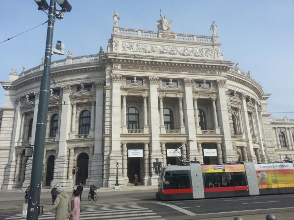 Bild 1 von Burgtheater