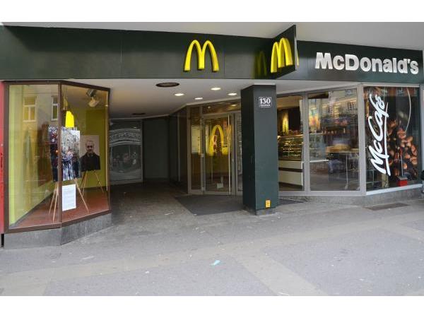 Bild 1 von McDonald's Restaurant - McCafé