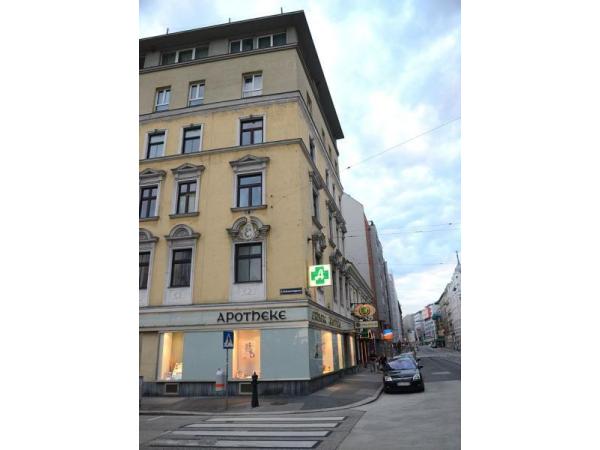 Bild 1 von Erdberg-Apotheke