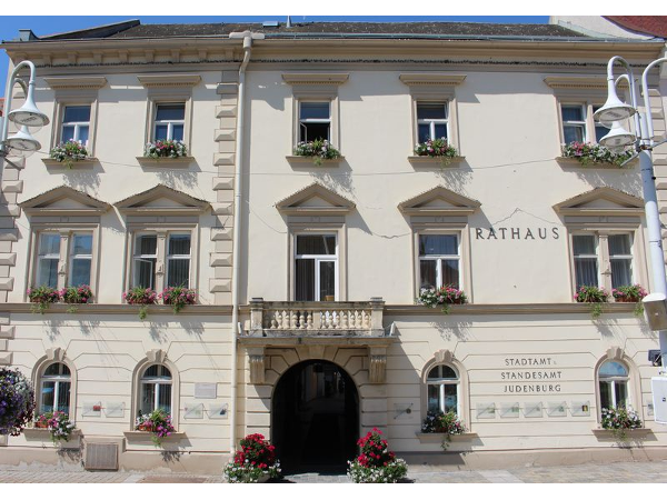 Lage | Unterkunftsausstattung | Zimmerausstattung | Wellness und Vital | Familie und Kinder | Essen und Trinken | Zahlungsmglichkeiten | Freizeitangebot Gasthfe Judenburg: Gasthof Judenburg - BERGFEX