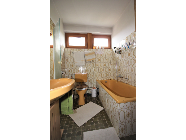 Bild 4 von VitaBad GmbH Dusch & Badrenovierung, GF Klaus Gföhler