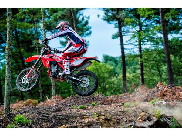 Bild 4 von Akratec Auto-Motorrad-Werkstatt-Reparatur