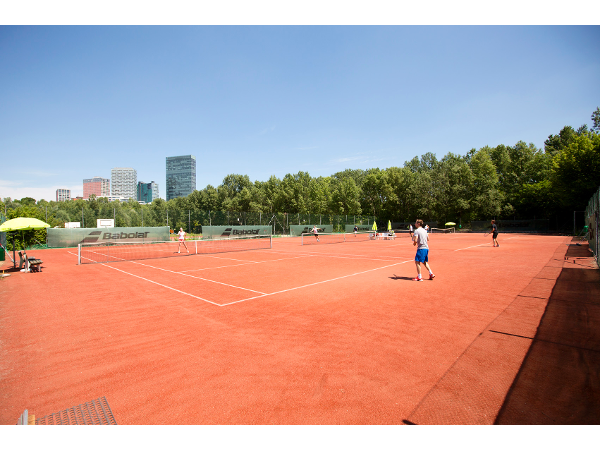 Bild 11 von City & Country Golfclub am Wienerberg