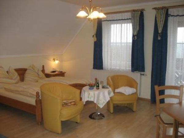 Bild 2 von Hotel-Garni*** Landhaus Dampf