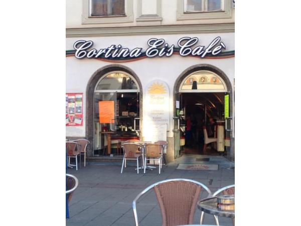Bild 1 von Cortina Eiscafe