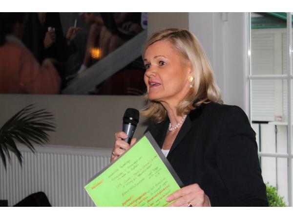 Bild 3 von Mitterbacher Irene