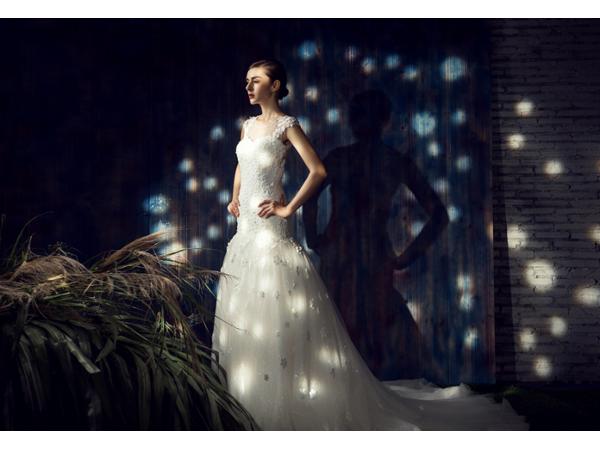 Bild 1 von MissKyra Wedding Dress Factory