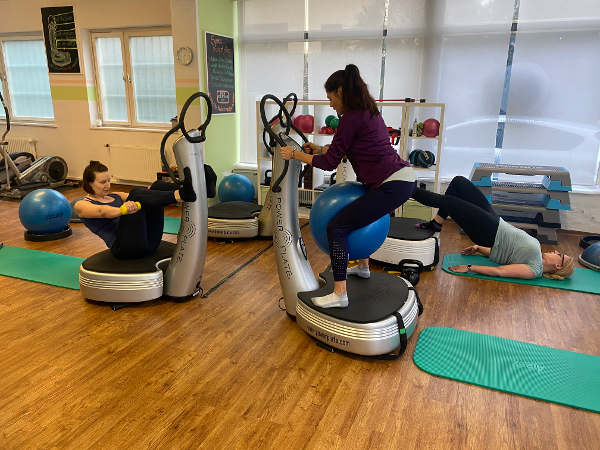 Bild 1 von Simply You Power Plate Training