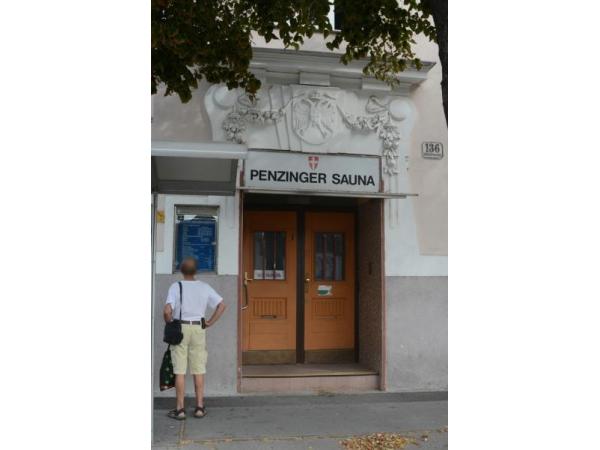 Bild 1 von Hütteldofrer Bad - Hallenbad der Stadt Wien