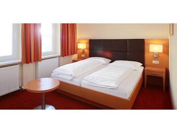 Bild 4 von Hotel Goldener Adler Pichler GmbH